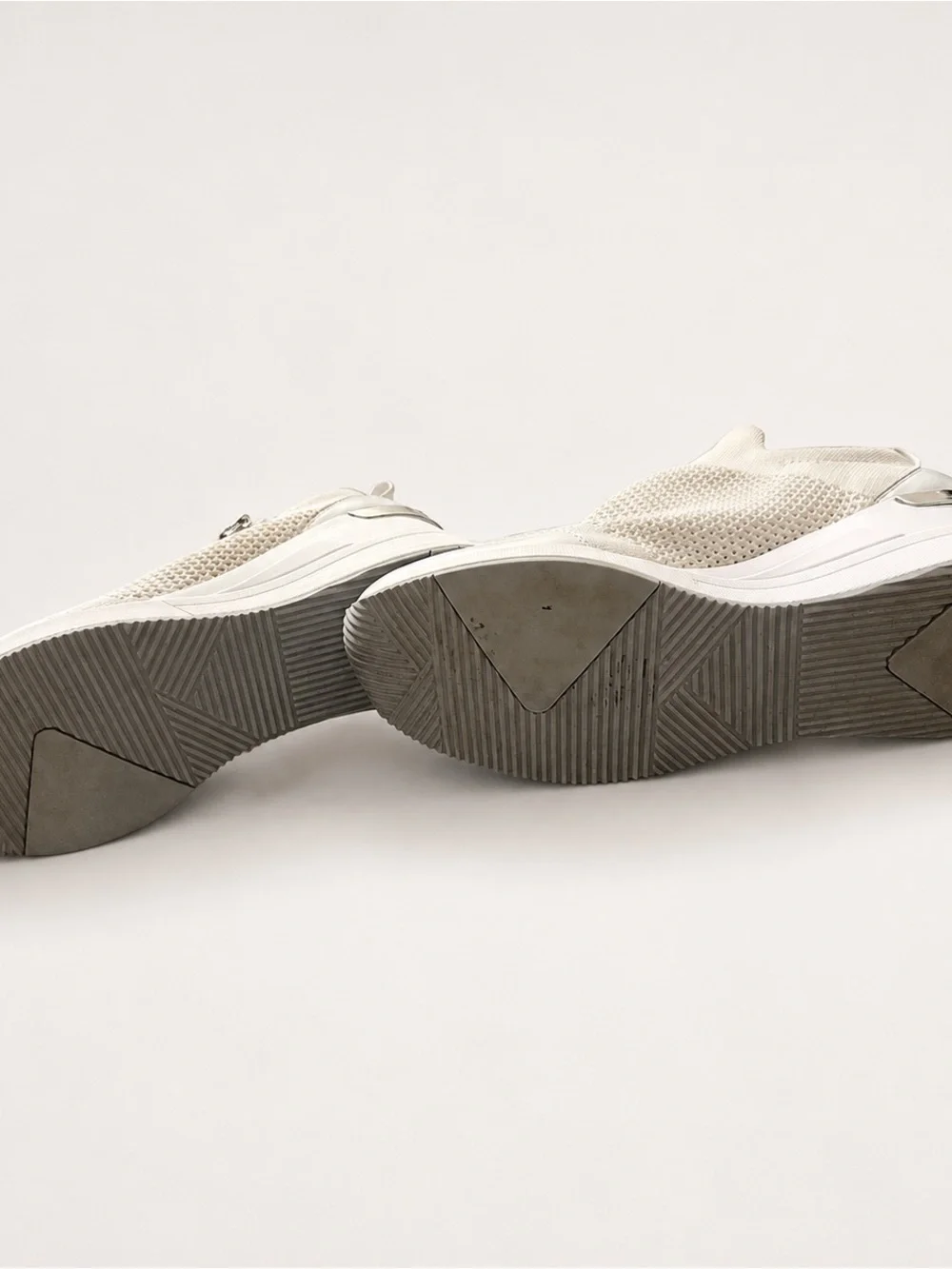 Michael Kors Cream Knit Zip-Front Slip-On Sneakers